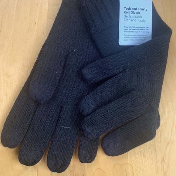 lululemon athletica Accessories - NWT Lululemon Tech and Toasty Knit Gloves